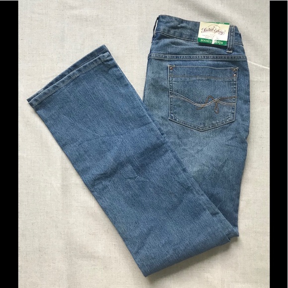 Faded Glory Dark//Light Wash women/'s Boot Cut jeans midrise tummy control stretch